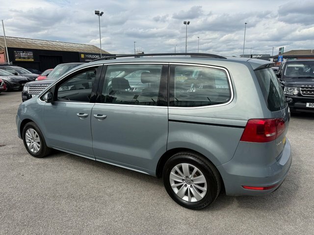 Volkswagen Sharan Tdi Bluemotion Tech Se Grey #4