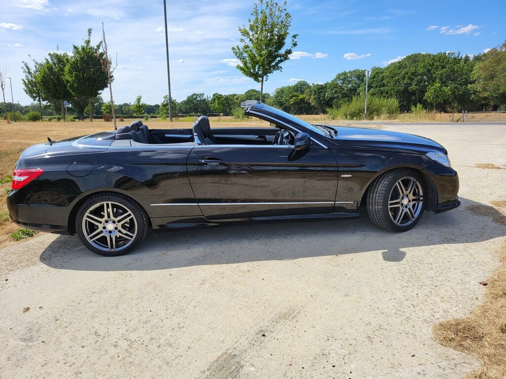 Mercedes-Benz E Class 2.1 E250 Cdi Blueefficiency Sport Edition 125 Cabr Black #6