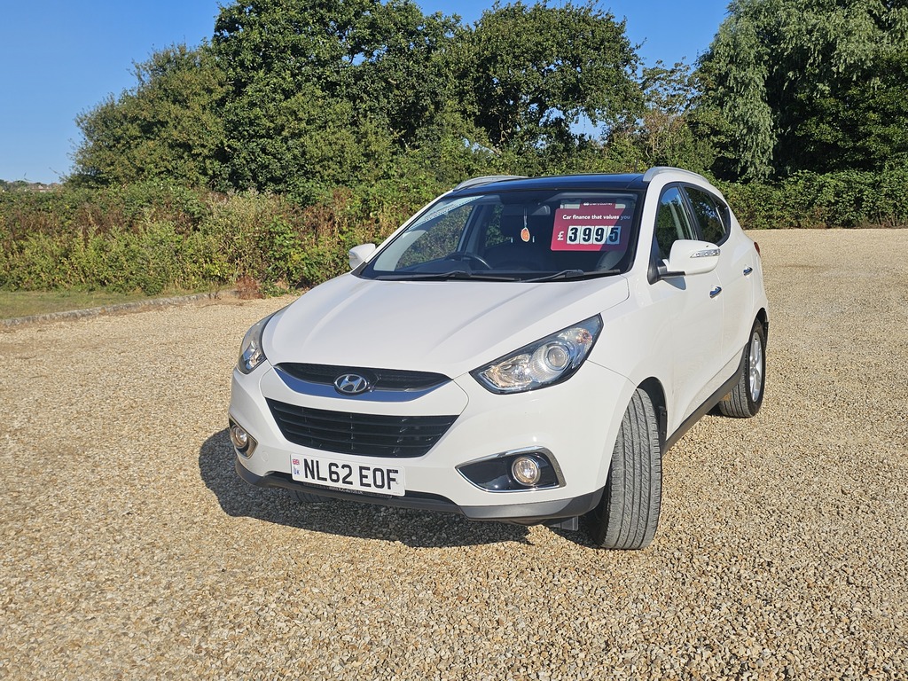 Hyundai Ix35 Premium Crdi White #2