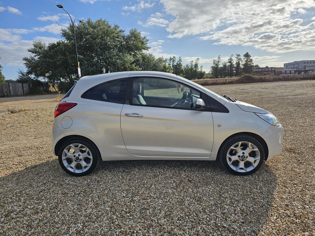 Ford KA Titanium White #4
