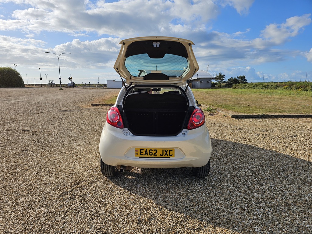 Ford KA Titanium White #6
