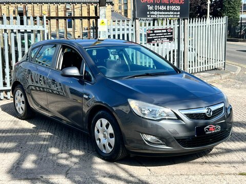 Vauxhall Astra Exclusiv Cdti Grey #3
