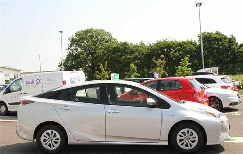 Toyota Prius Vvt-i Active Silver #3