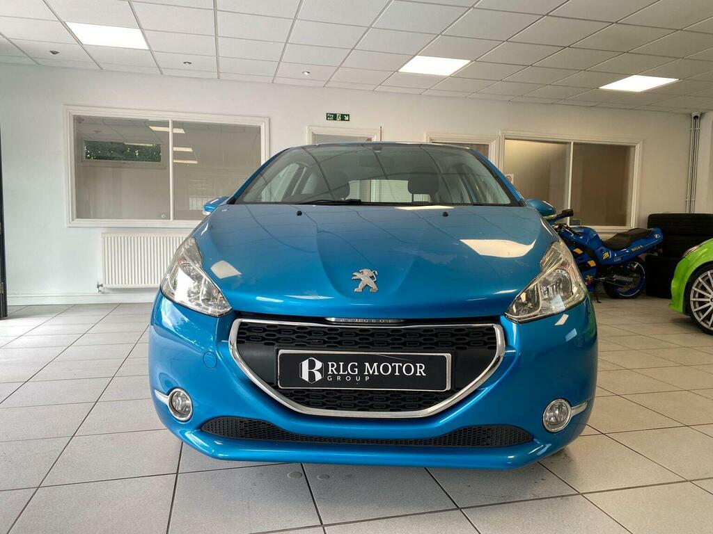 Peugeot 208 1.4 Hdi Active Euro 5 Blue #4