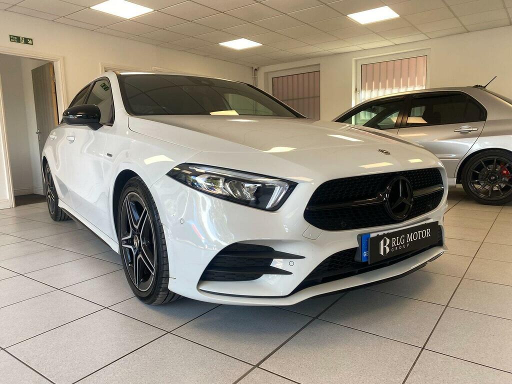 Mercedes-Benz A Class 1.3 A200 Amg Line Edition Executive 7G-dct Euro White #3