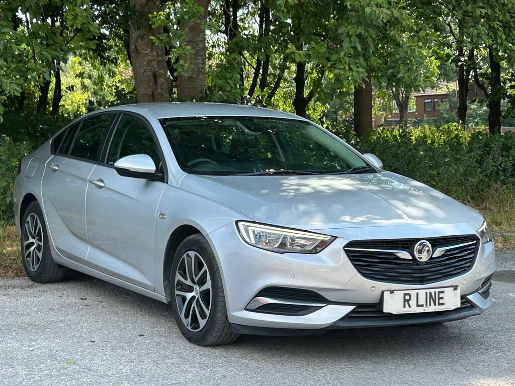 Vauxhall Insignia 1.6 Turbo D Ecotec Design Grand Sport Euro 6 Ss Silver #2