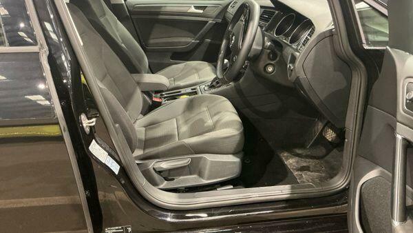 Volkswagen Golf 1.0 Tsi S Dsg Euro 6 Ss Black #5
