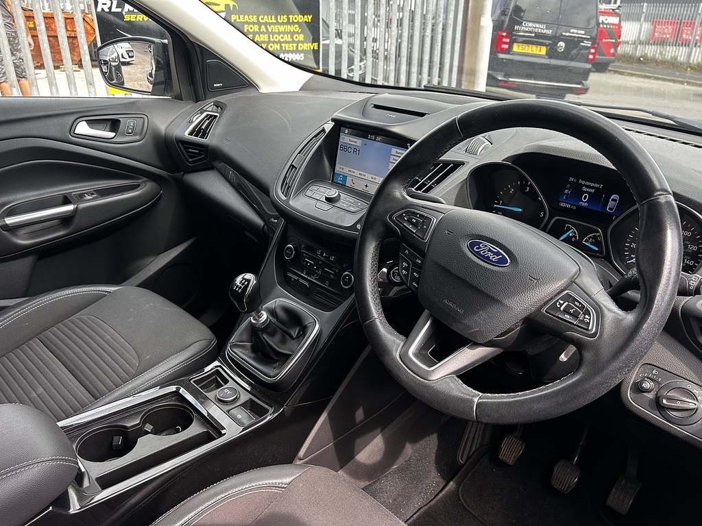 Ford Kuga Suv 2.0 Tdci Titanium X 2Wd Euro 6 Ss 2017 Grey #8