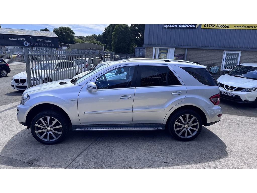 Mercedes-Benz M Class Ml350 Cdi V6 Blueefficiency Grand Edition Silver #2