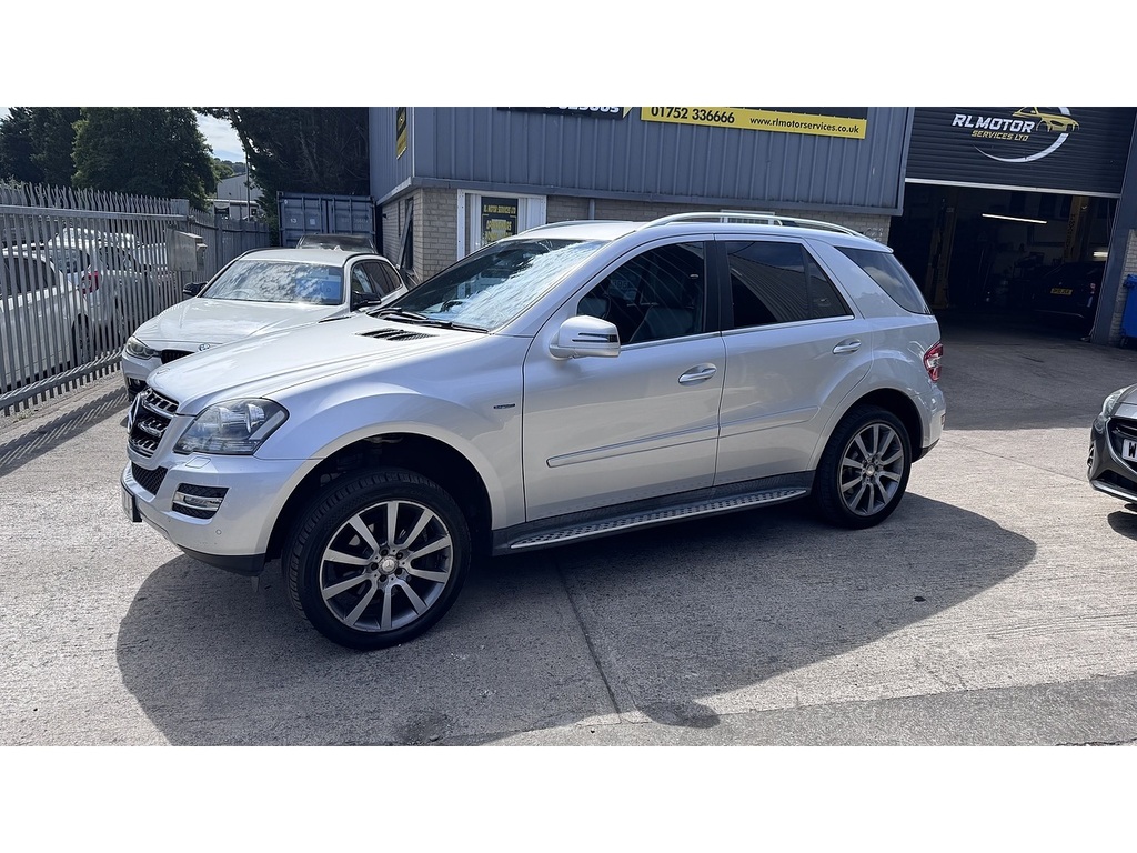 Mercedes-Benz M Class Ml350 Cdi V6 Blueefficiency Grand Edition Silver #5
