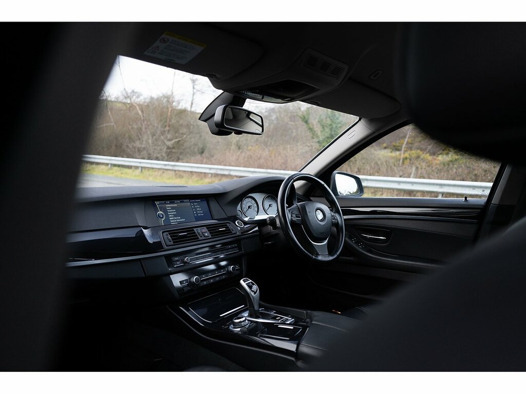 BMW 5 Series 2.0 520D M Sport Saloon Steptronic Euro Grey #29