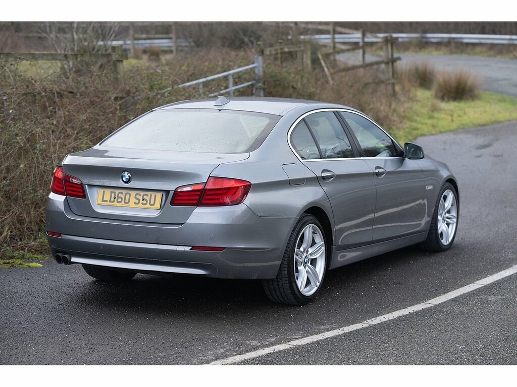 BMW 5 Series 520D Se Grey #4