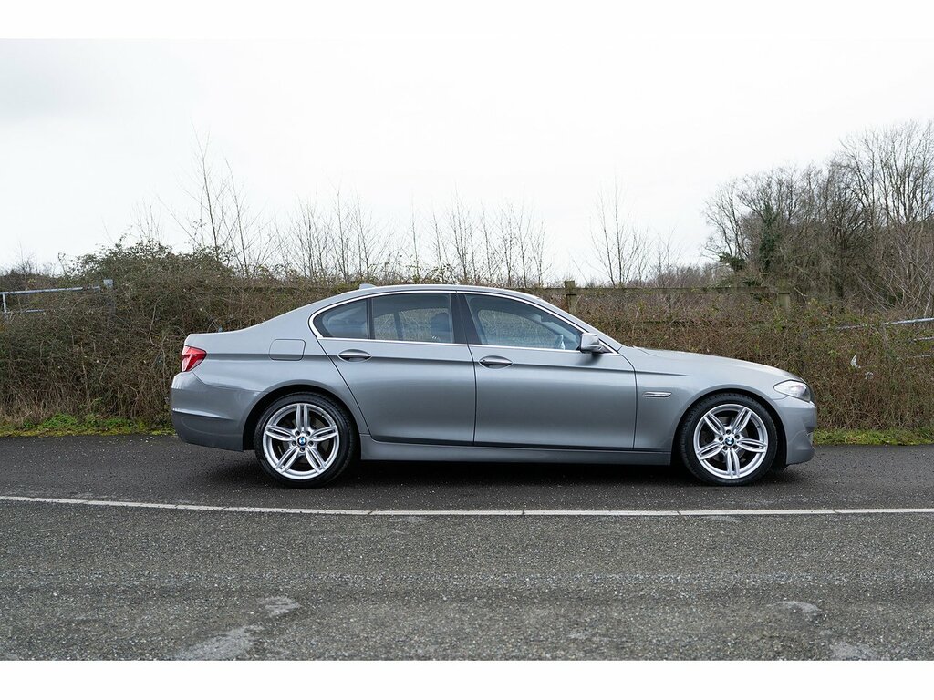 BMW 5 Series 520D Se Grey #2