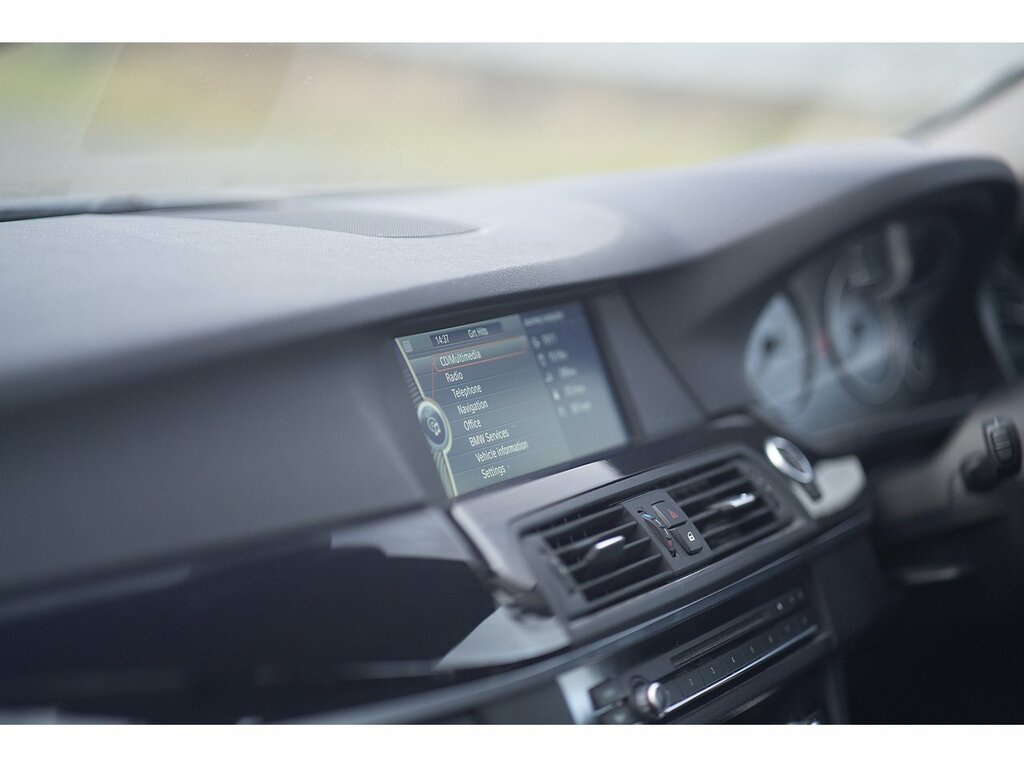 BMW 5 Series 2.0 520D M Sport Saloon Steptronic Euro Grey #19