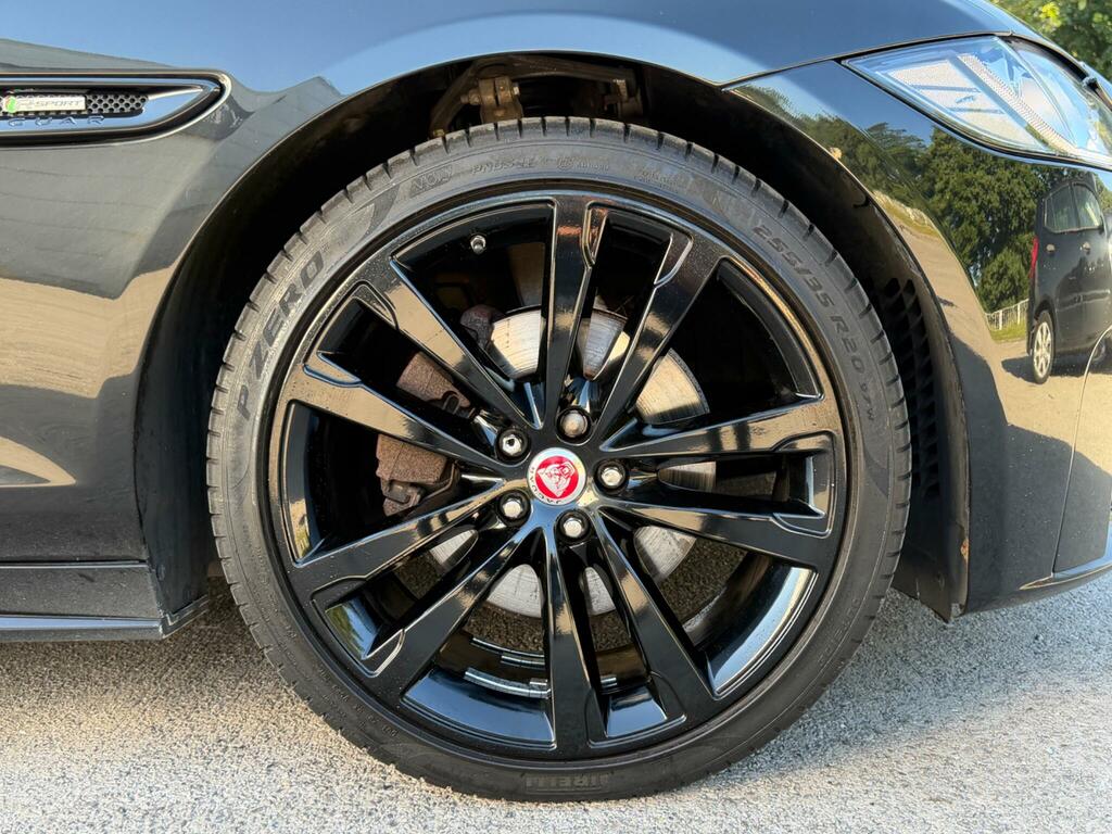 Jaguar XF 2.0D 180 R-sport Black #51