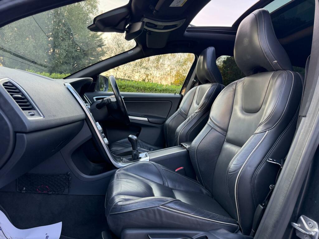 Volvo XC60 D4 181 R Design Lux Nav Geartronic - Suv 5 S White #22