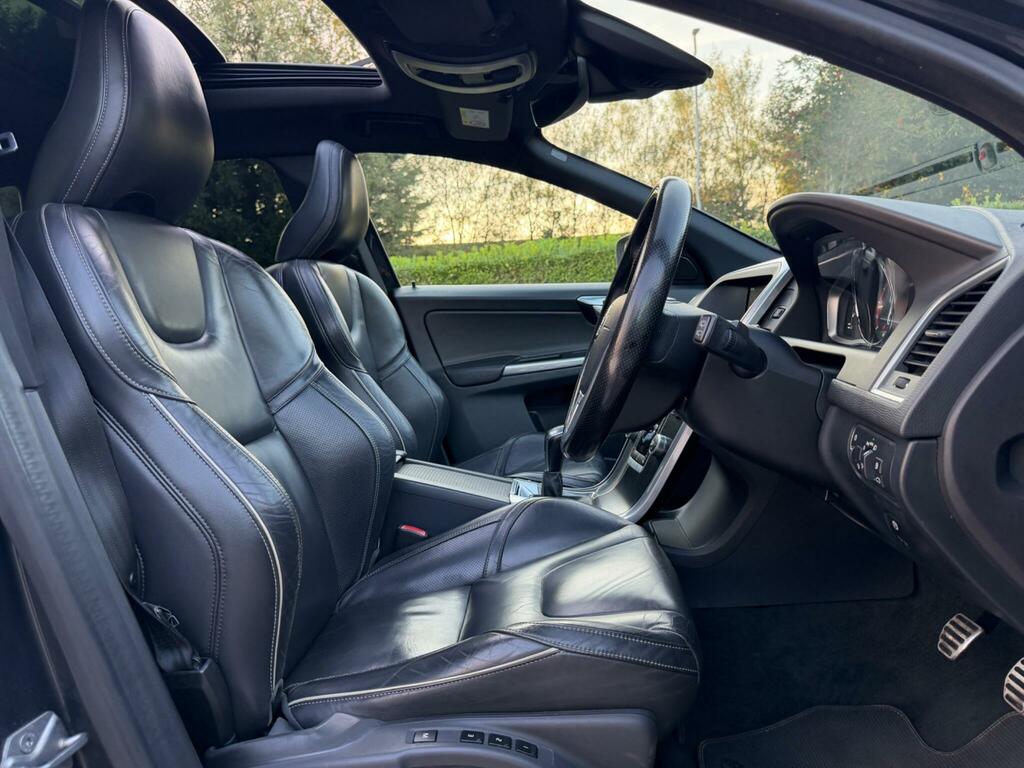 Volvo XC60 D4 181 R Design Lux Nav Geartronic - Suv 5 S White #16