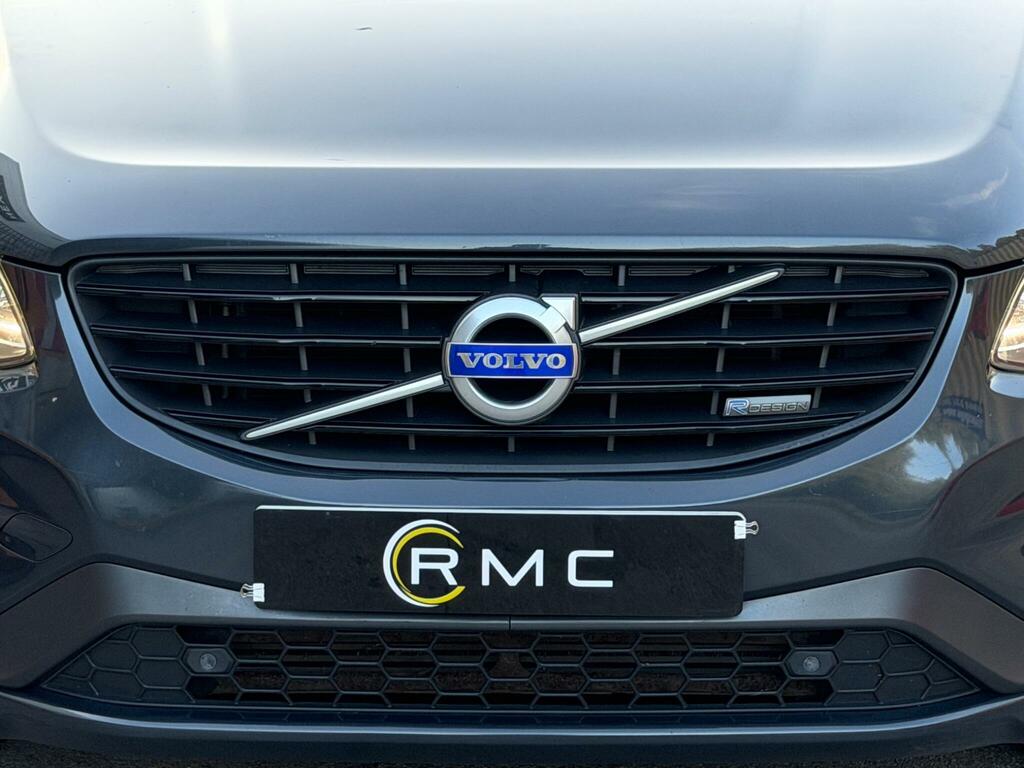 Volvo XC60 D4 181 R Design Lux Nav Geartronic - Suv 5 S White #10