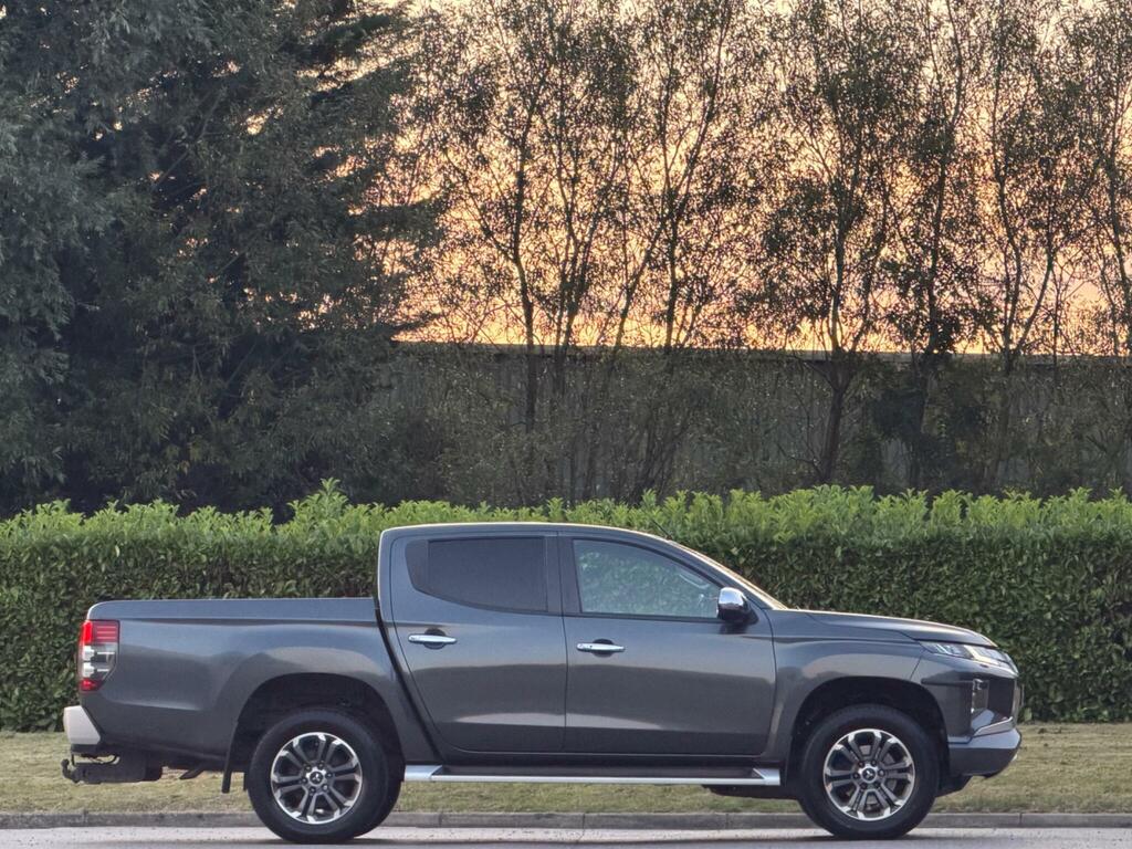 Mitsubishi L200 Dc Barbarian Grey #2