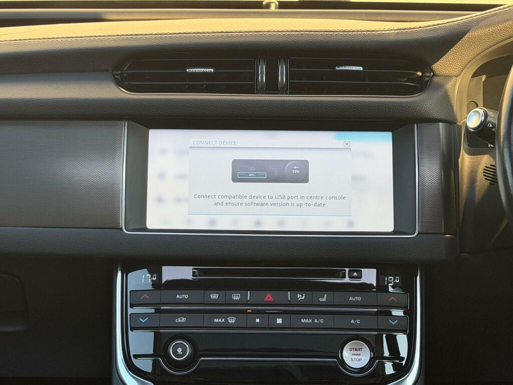 Jaguar XF Saloon 2.0D R-sport Euro 6 Ss 201666 Grey #51