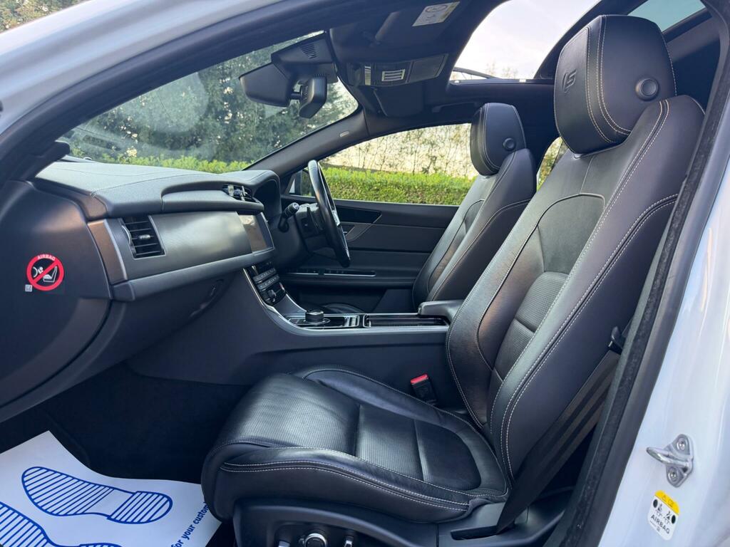 Jaguar XF Saloon 2.0D R-sport Euro 6 Ss 201666 Grey #25