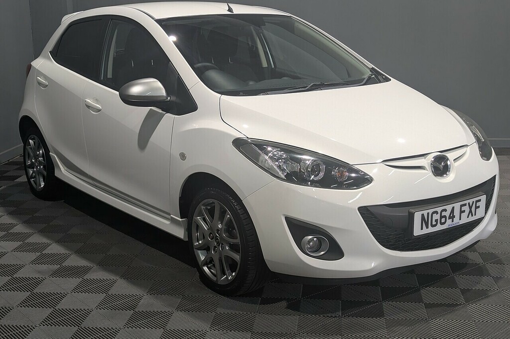 Mazda 2 1.3 Sport Venture Hatchback Euro NG64FXF White #4