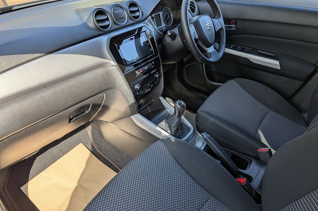 Suzuki Vitara 1.6 Sz-t Suv Euro 6 Ss 120 P Grey #33