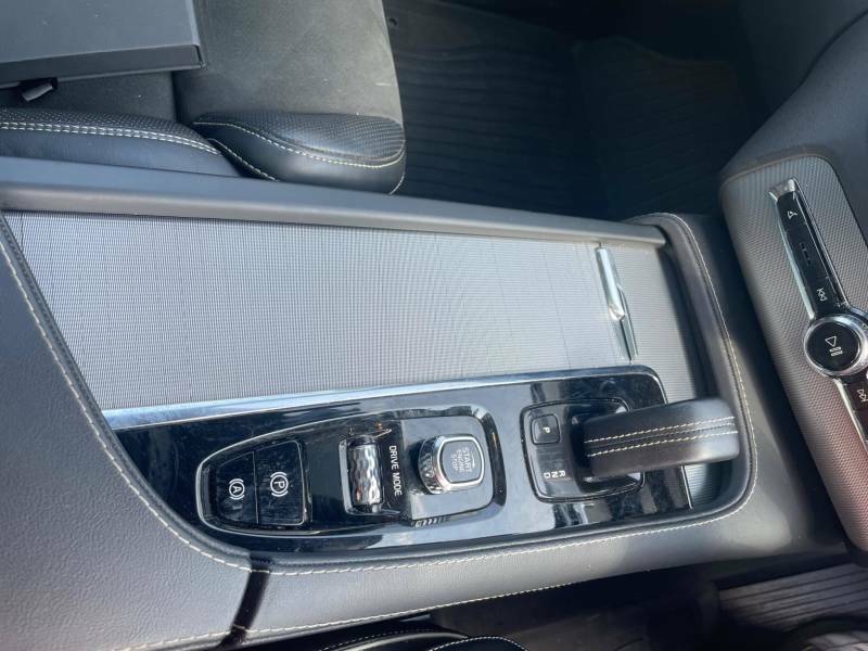 Volvo XC90 R-design, B5 Awd Mild Hybrid, Seven Individual Sea White #21