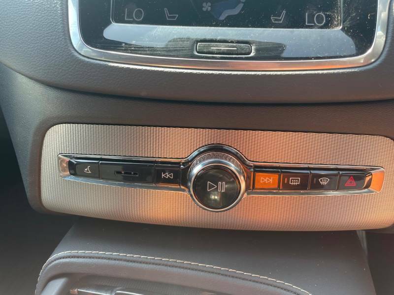 Volvo XC90 R-design, B5 Awd Mild Hybrid, Seven Individual Sea White #17