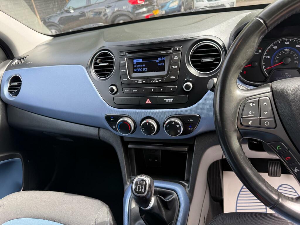 Hyundai I10 1.0 Se Hatchback Euro 5 66 Ps Grey #29