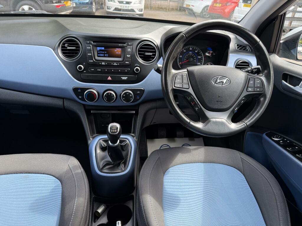 Hyundai I10 1.0 Se Hatchback Euro 5 66 Ps Grey #19