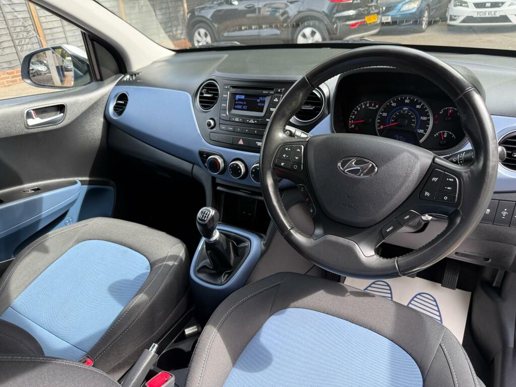 Hyundai I10 1.0 Se Hatchback Euro 5 66 Ps Grey #30