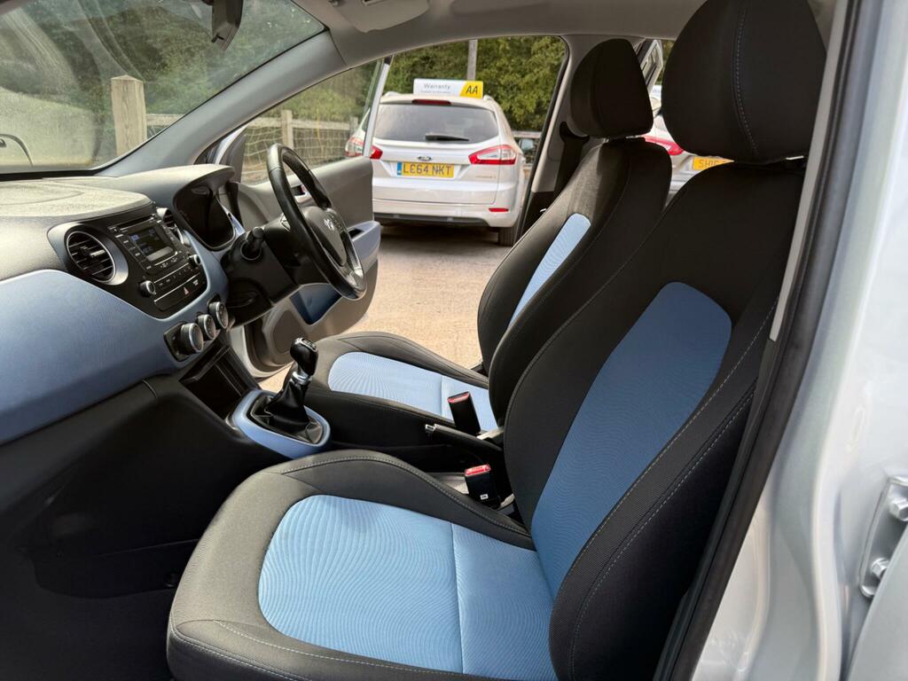 Hyundai I10 1.0 Se Hatchback Euro 5 66 Ps Grey #32