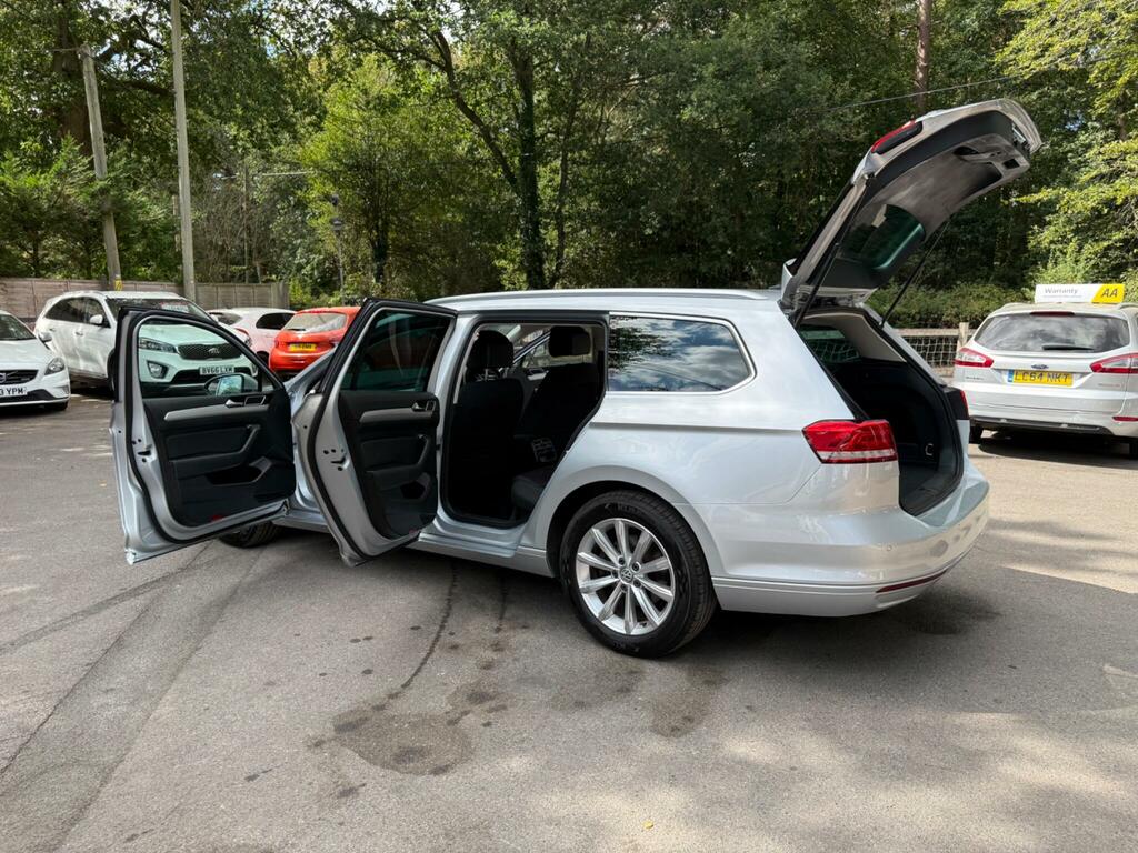 Volkswagen Passat 2.0 Tdi Bluemotion Tech Se Business Estate Die Silver #14