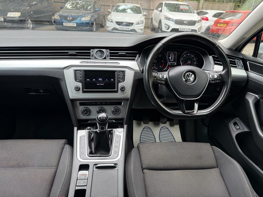 Volkswagen Passat 2.0 Tdi Bluemotion Tech Se Business Estate Die Silver #19