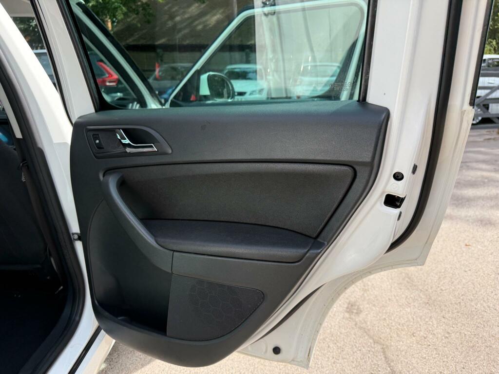 Skoda Yeti 2.0 Tdi Cr 150 Laurin Klement 4X4 Dsg White #39