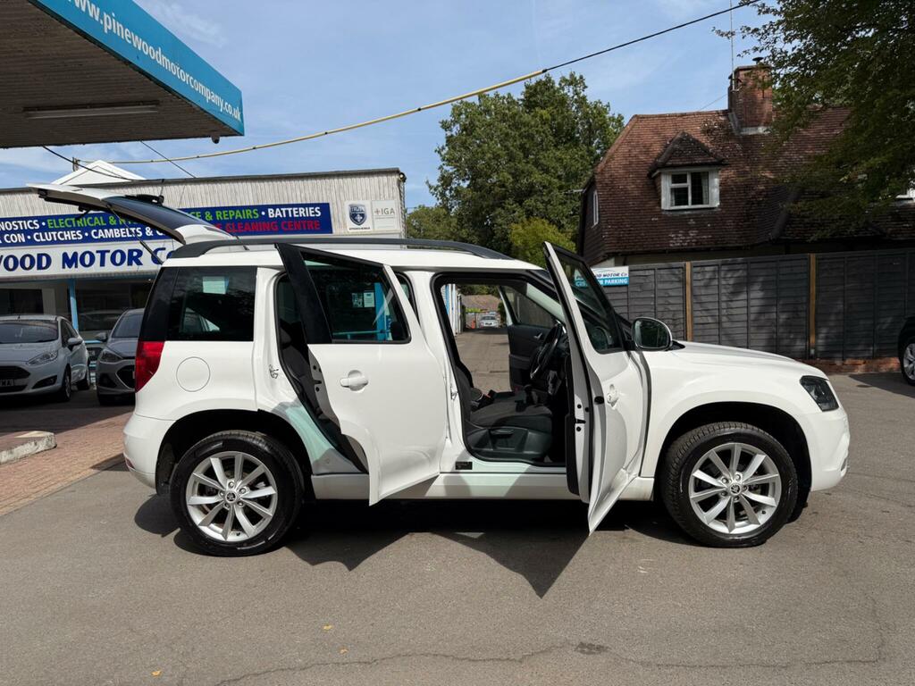 Skoda Yeti 2.0 Tdi Cr 150 Laurin Klement 4X4 Dsg White #9