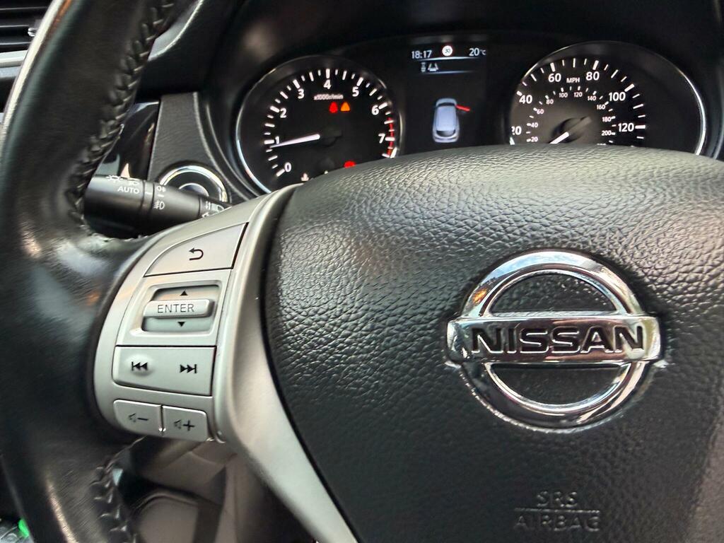 Nissan Qashqai 1.5 Dci Tekna 108 Bhp Grey #25