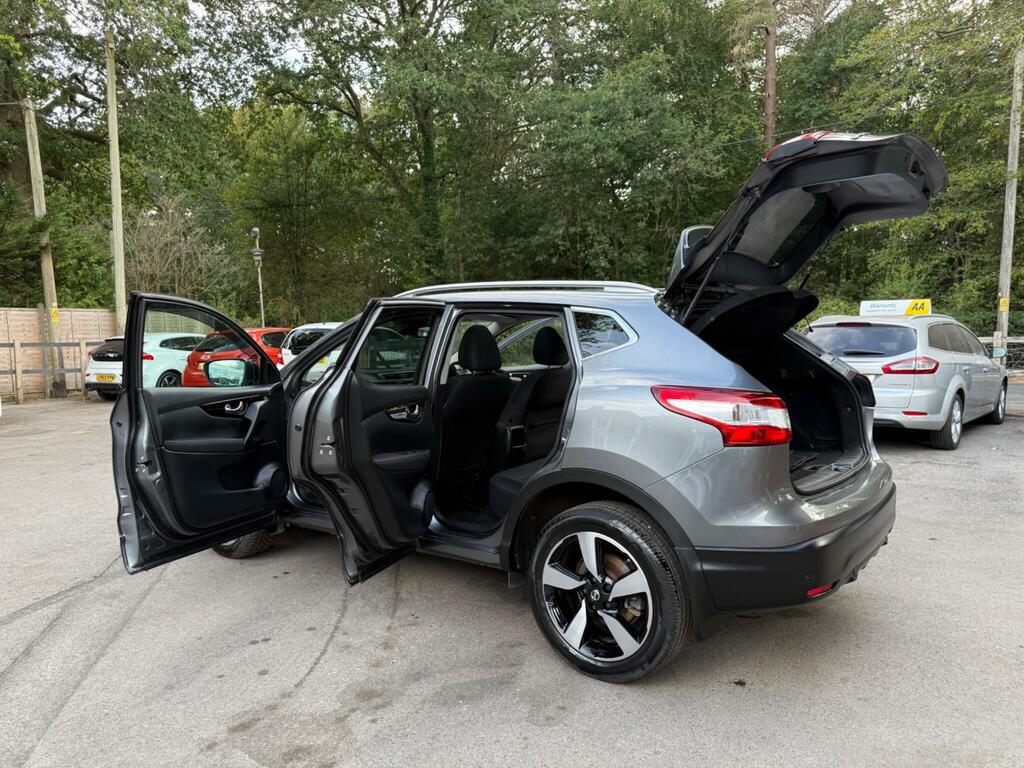 Nissan Qashqai 1.5 Dci Tekna 108 Bhp Grey #14