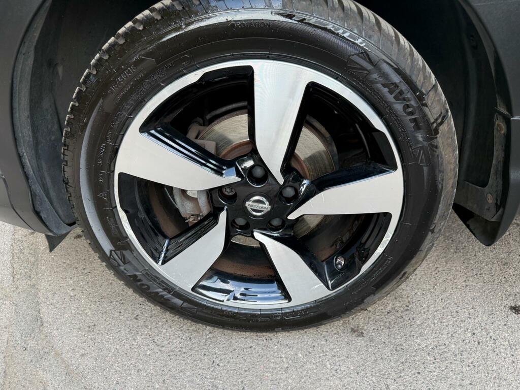 Nissan Qashqai 1.5 Dci Tekna 108 Bhp Grey #40