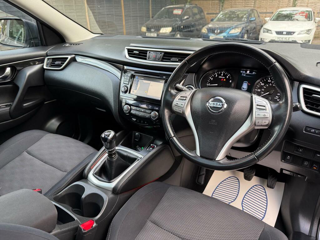 Nissan Qashqai 1.5 Dci Tekna 108 Bhp Grey #31