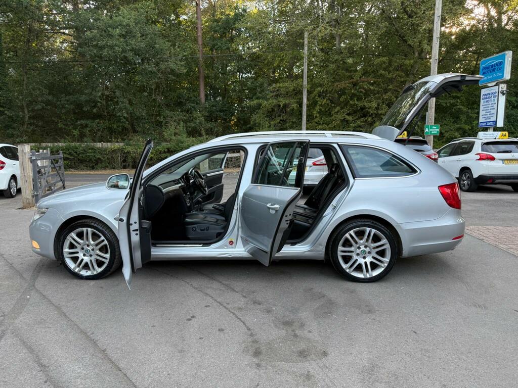 Skoda Superb Tdi Se Estate Euro 5 140 Ps Purple #13