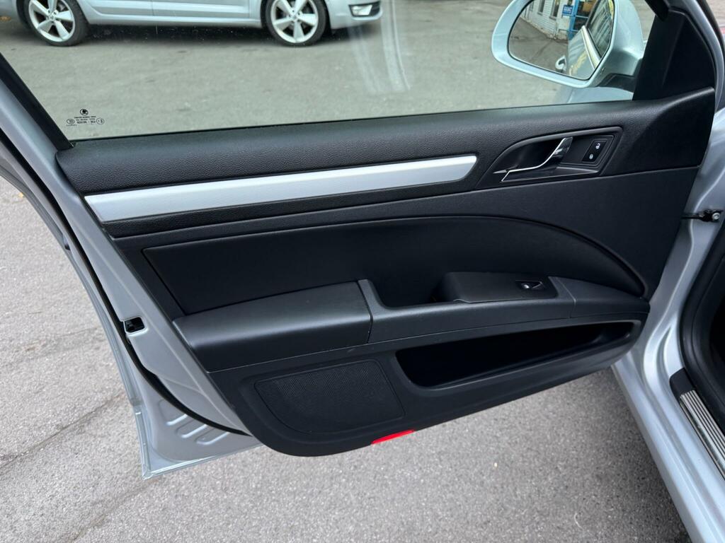 Skoda Superb Tdi Se Estate Euro 5 140 Ps Purple #31