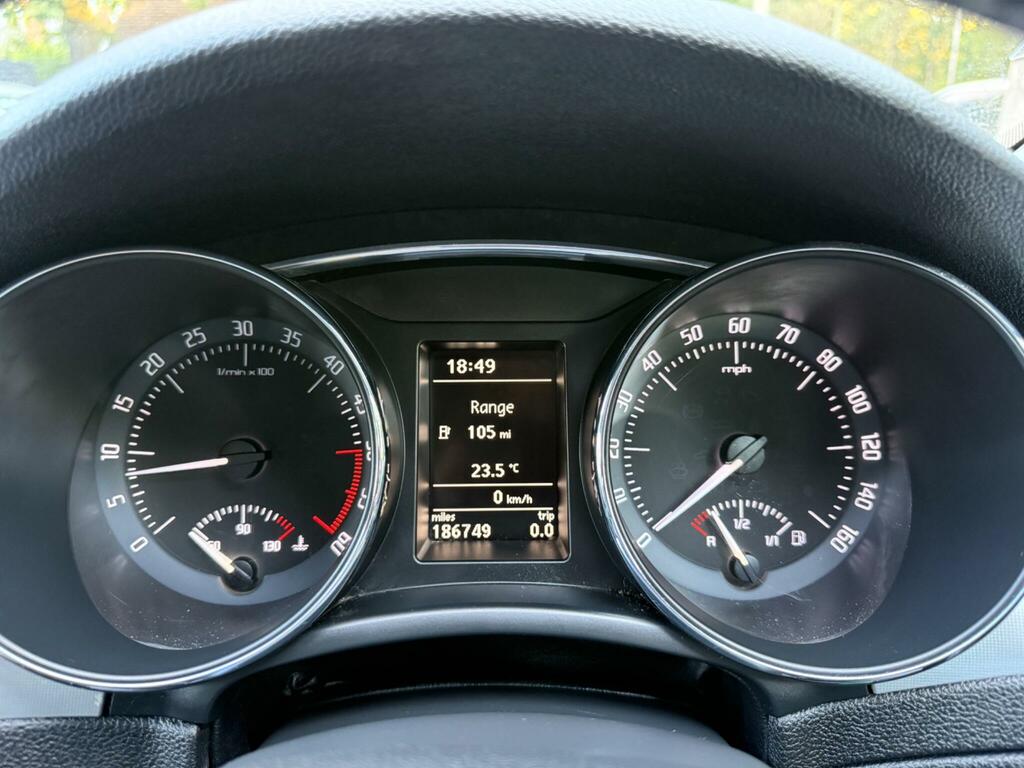 Skoda Superb Tdi Se Estate Euro 5 140 Ps Purple #23