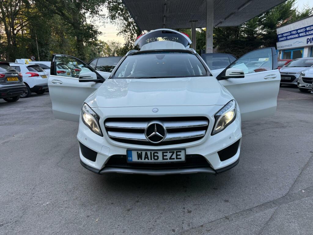 Mercedes-Benz GLA Class Suv 2.0 Gla45 Amg - Aero Kitpan Roofnight Pa Red #11