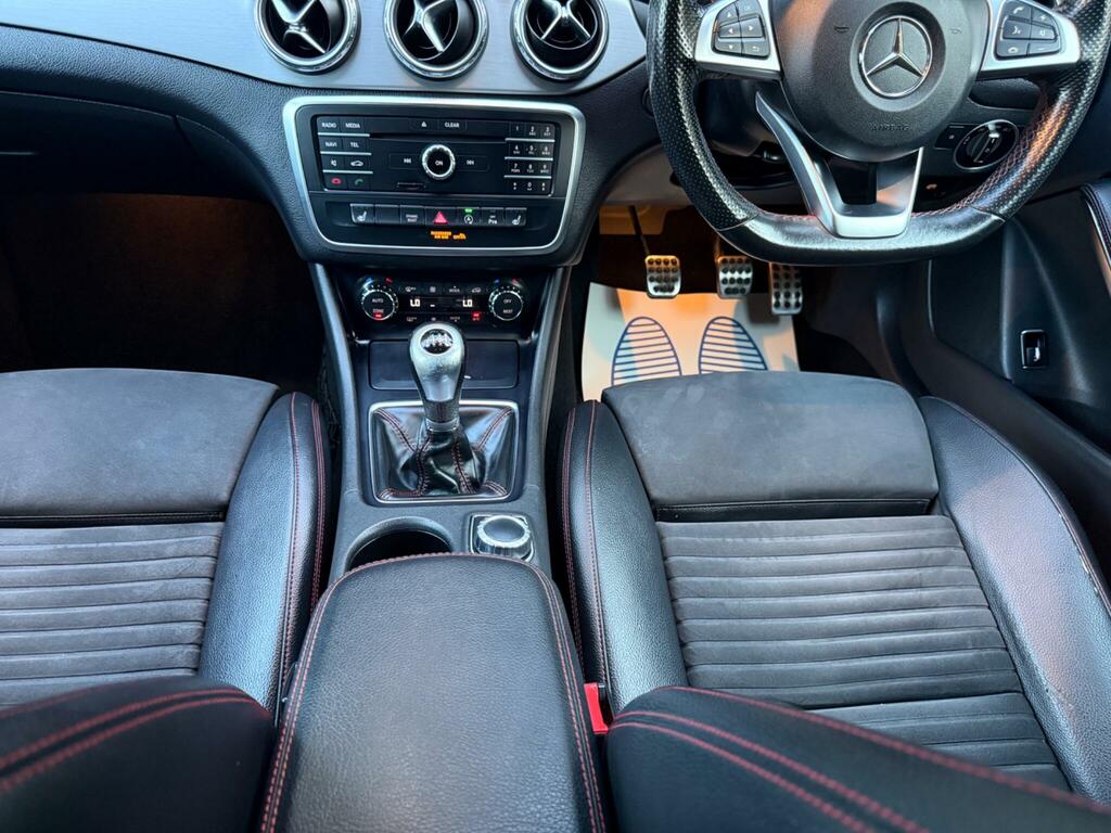 Mercedes-Benz GLA Class Suv 2.0 Gla45 Amg - Aero Kitpan Roofnight Pa Red #20