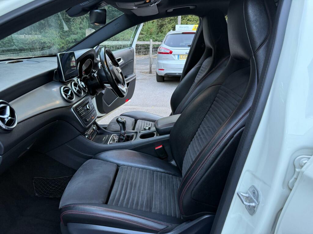 Mercedes-Benz GLA Class Suv 2.0 Gla45 Amg - Aero Kitpan Roofnight Pa Red #33