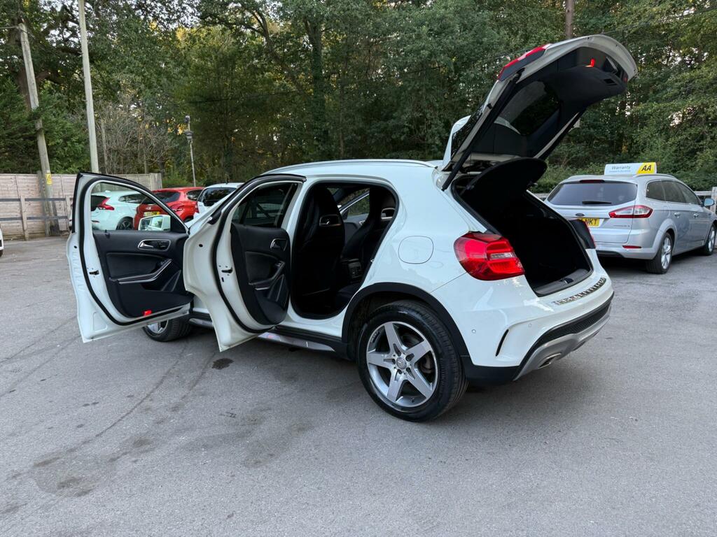 Mercedes-Benz GLA Class Suv 2.0 Gla45 Amg - Aero Kitpan Roofnight Pa Red #14