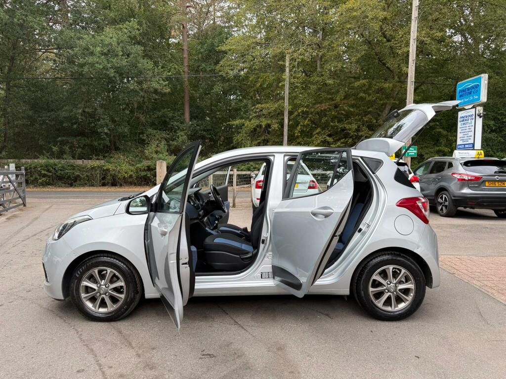 Hyundai I10 2014 Hyundai I10nbsp1.2 Active Euro 5 20Tax Silver #13
