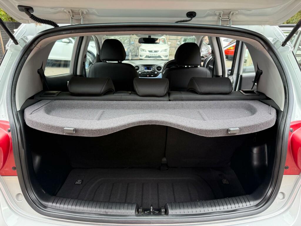 Hyundai I10 2014 Hyundai I10nbsp1.2 Active Euro 5 20Tax Silver #15
